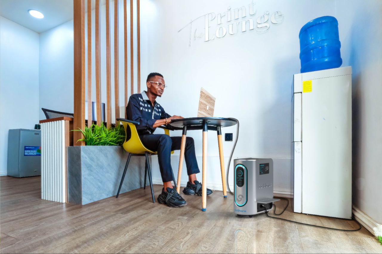 battery-freelance-BTZraA0T